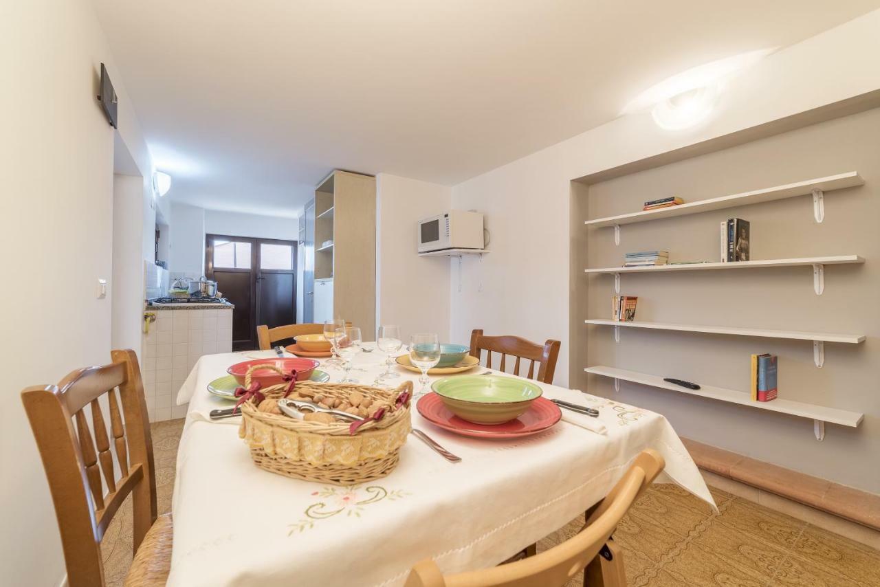 Peperino Attic Flat Lägenhet Ciampino Exteriör bild