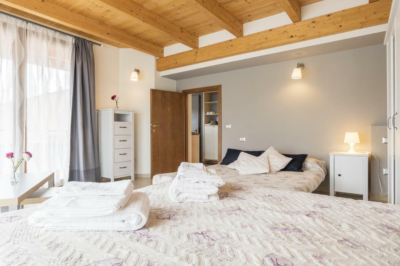 Peperino Attic Flat Lägenhet Ciampino Exteriör bild